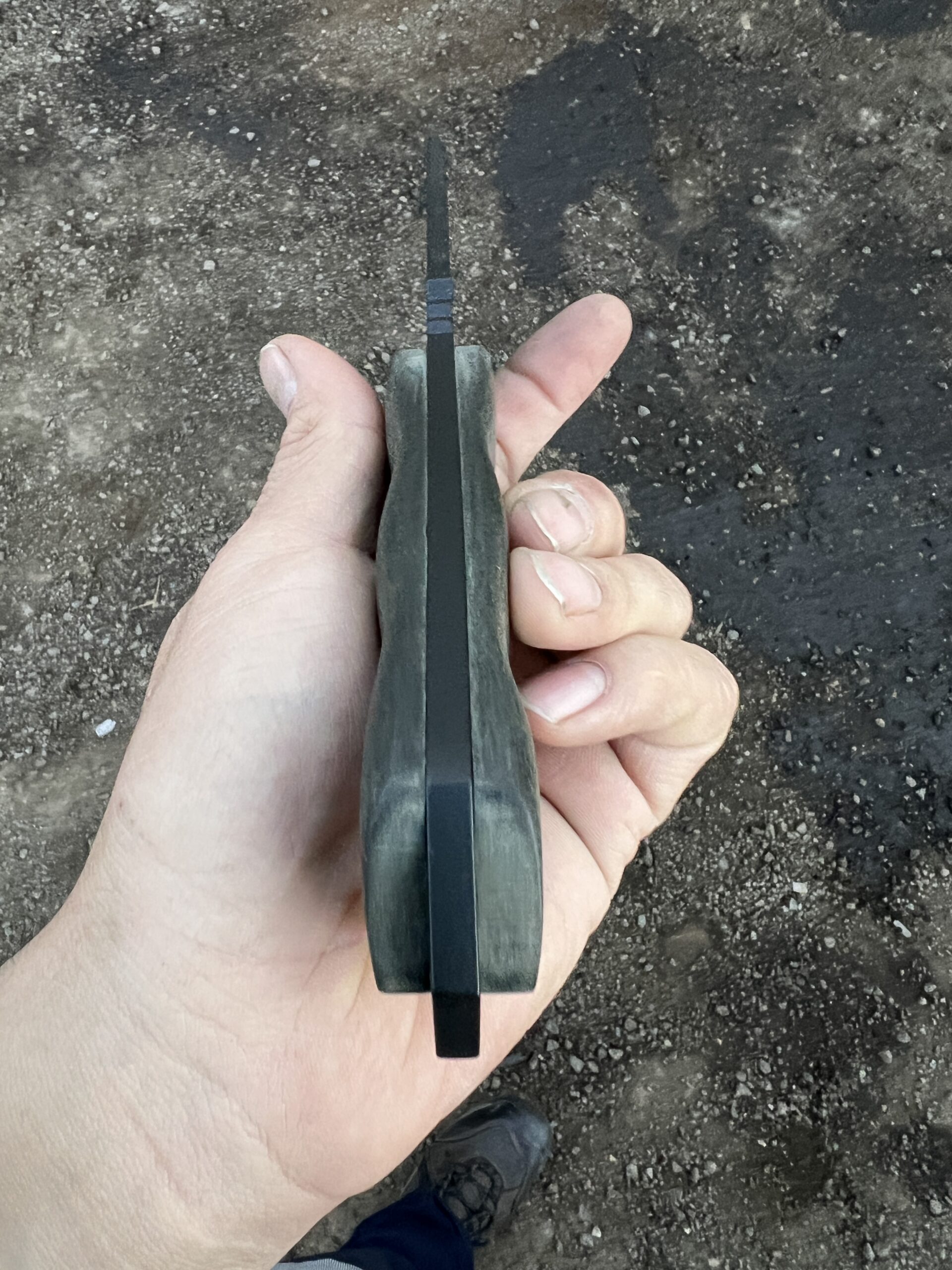 چاقو بوشکرفت مدل Bk7 کابار